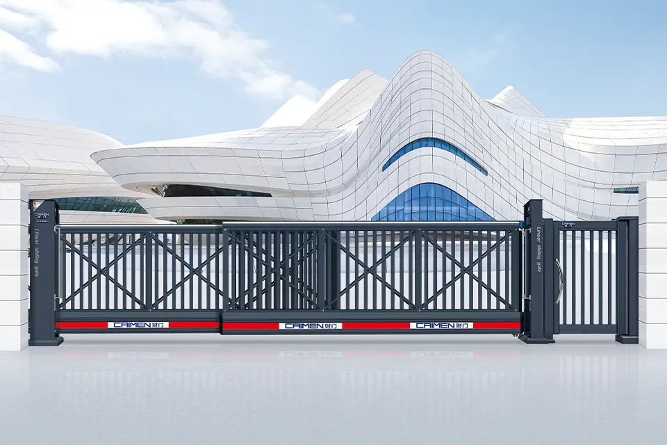 Teloscopic Cantilever Gate