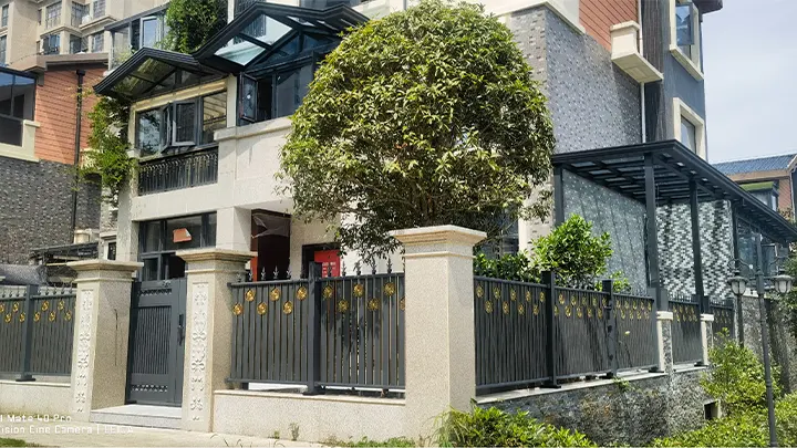 Aluminum Alloy Fence-case-5