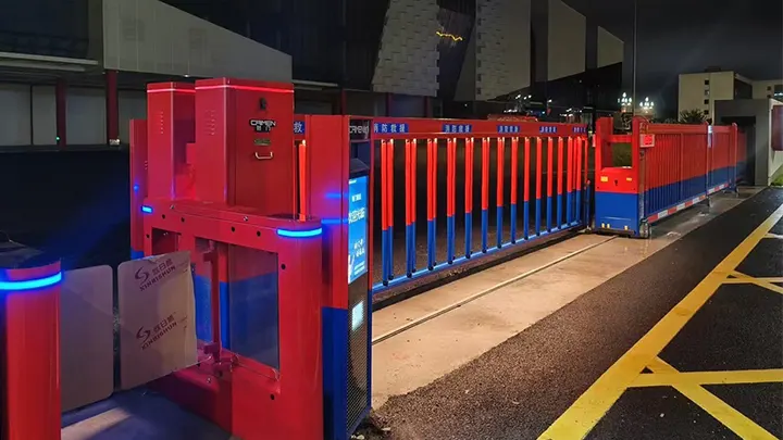 Retractable Gates-case-02